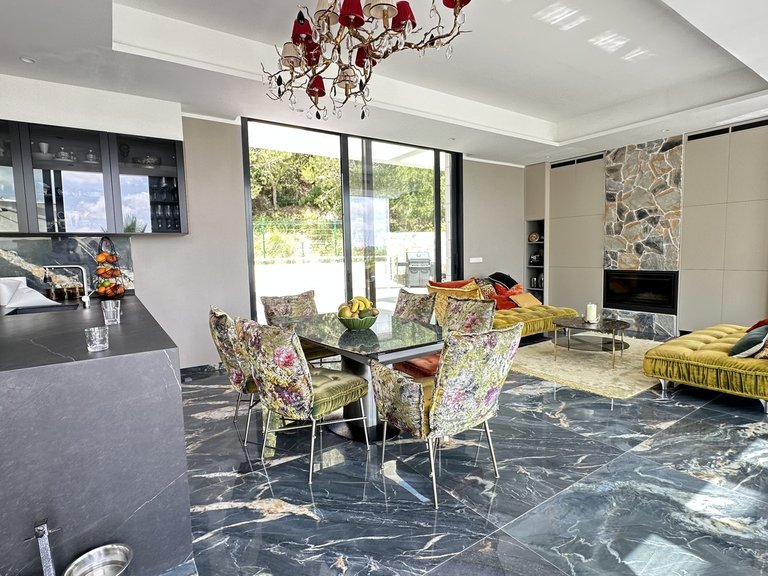 Villa for Sale in Las Colinas Golf Resort, Alicante 6