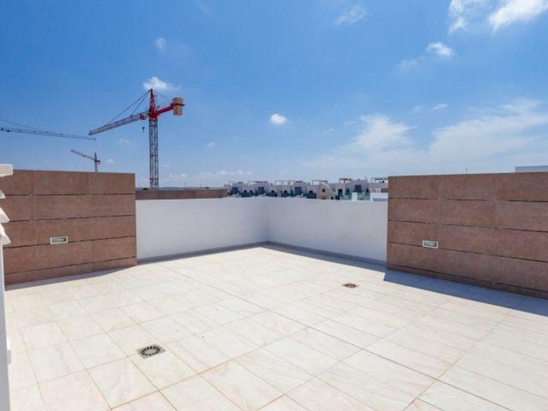 Villa for Sale in Guardamar Del Segura, Alicante 17