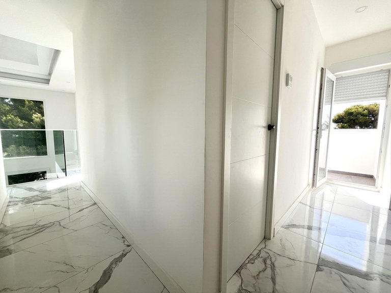 Villa for Sale in Torrevieja, Alicante 23