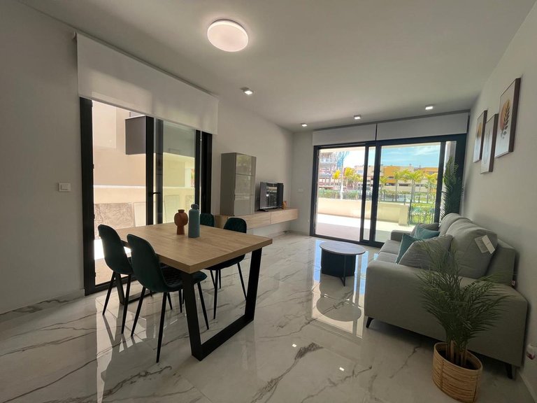 Apartment for Sale in Playa Flamenca, Alicante 8