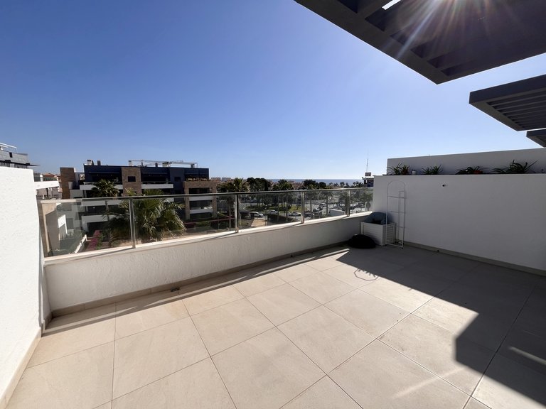 Penthouse for Sale in Torrevieja, Alicante 17