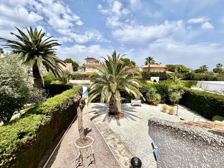 Villa for Sale in Orihuela Costa, Alicante 30