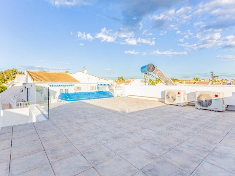 Villa for Sale in Torrevieja, Alicante 20