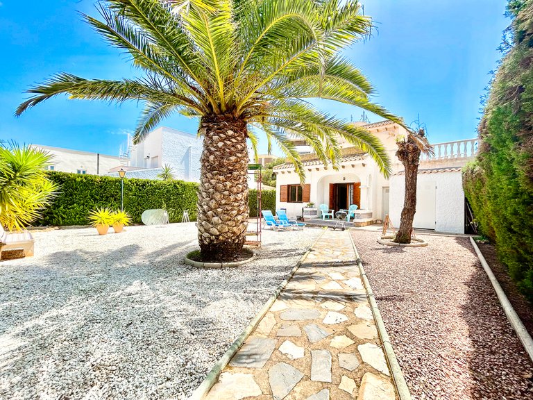 Villa for Sale in La Zenia, Alicante 5
