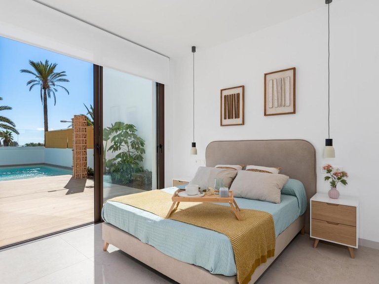 Villa for Sale in Los Alcazares, Murcia 13