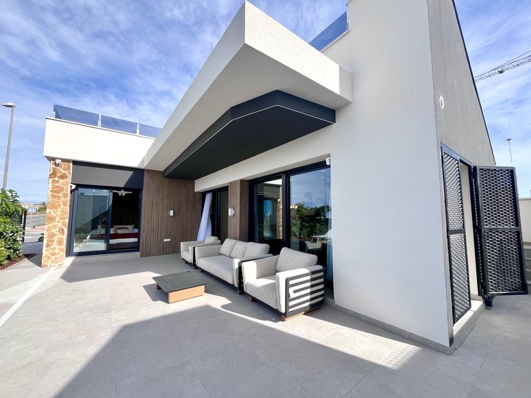 Villa for Sale in Dona Pepa, Alicante 20
