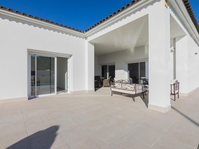 Villa for Sale in Pinoso, Alicante 6