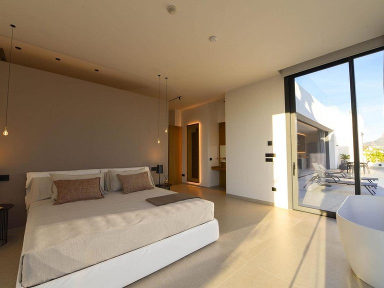 Villa for Sale in Alfaz Del Pi, Alicante 16