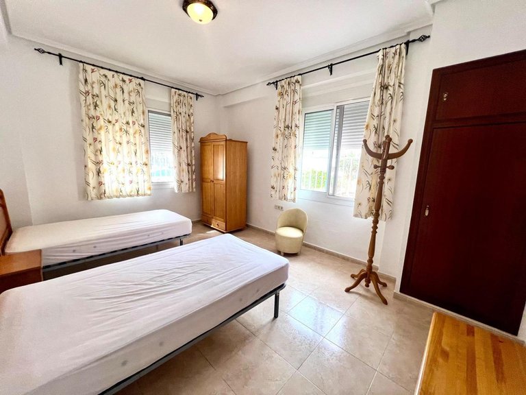 Apartment for Sale in Torrevieja, Alicante 12