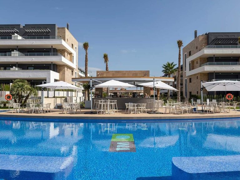 Apartment for Sale in Playa Flamenca, Alicante 2