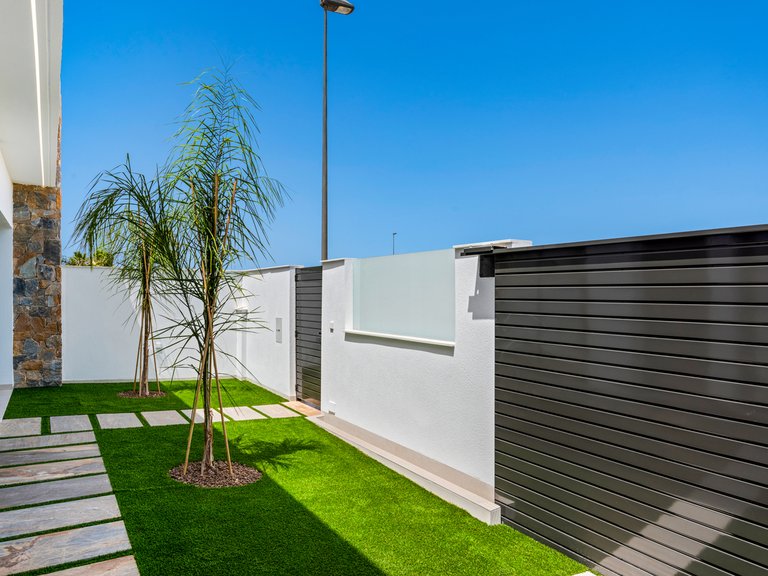 Villa for Sale in Los Alcazares, Murcia 33