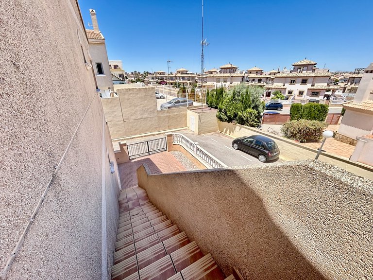 Penthouse for Sale in La Zenia, Alicante 28