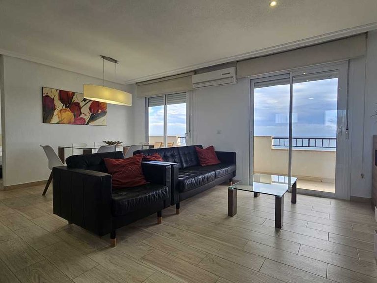 Apartment for Sale in Mil Palmeras, Alicante 10