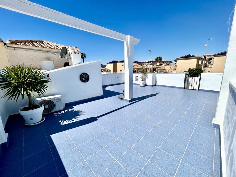Town House for Sale in Punta Prima, Alicante 20