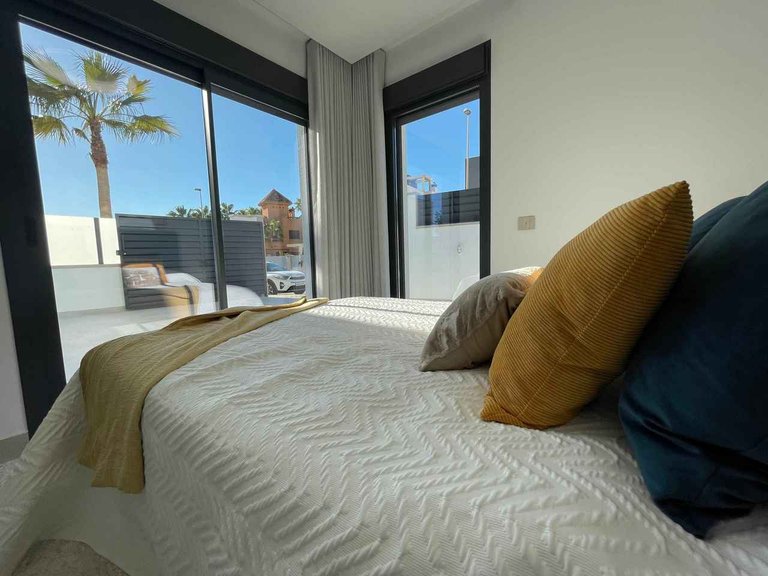 Villa for Sale in San Miguel, Alicante 23