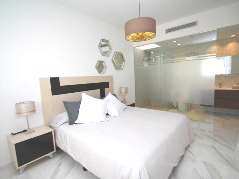 Villa for Sale in Dehesa De Campoamor, Alicante 11