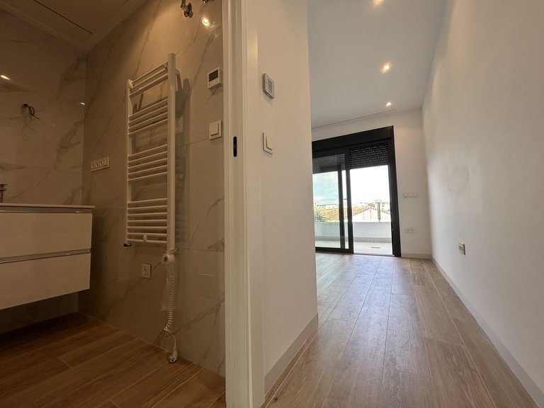 Town House for Sale in Cabo Roig, Alicante 22