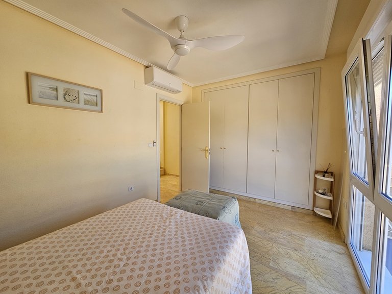 Villa for Sale in Dehesa De Campoamor, Alicante 18