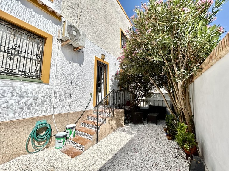 Town House for Sale in Los Altos, Alicante 27