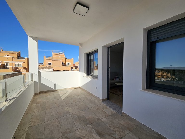 Apartment for Sale in Los Altos, Alicante 1