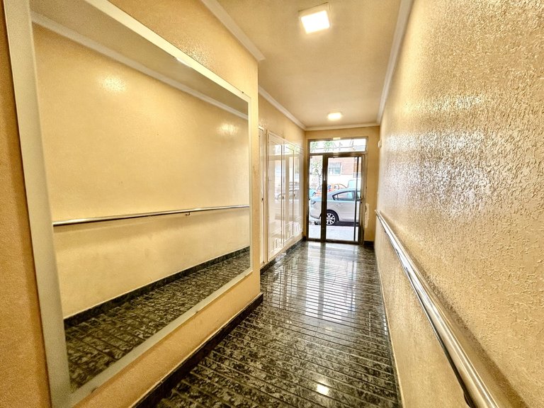 Apartment for Sale in Torrevieja, Alicante 26