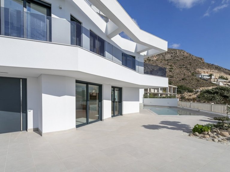 Villa for Sale in Finestrat, Alicante 6