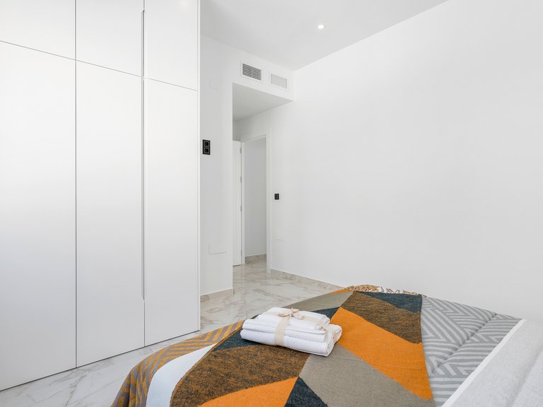 Villa for Sale in Benijofar, Alicante 41