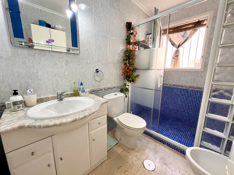 Apartment for Sale in La Florida, Alicante 12