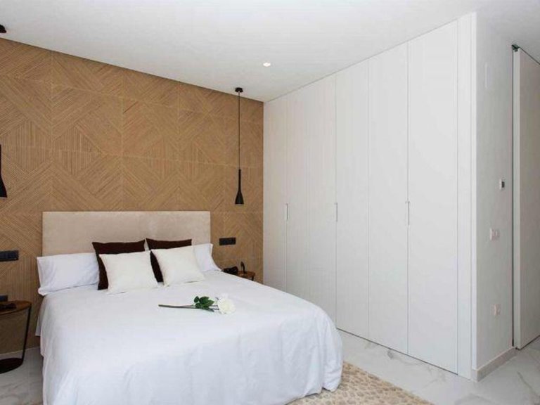 Villa for Sale in Los Alcazares, Murcia 13