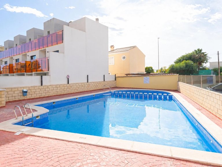 Apartment for Sale in Cabo Roig, Alicante 18
