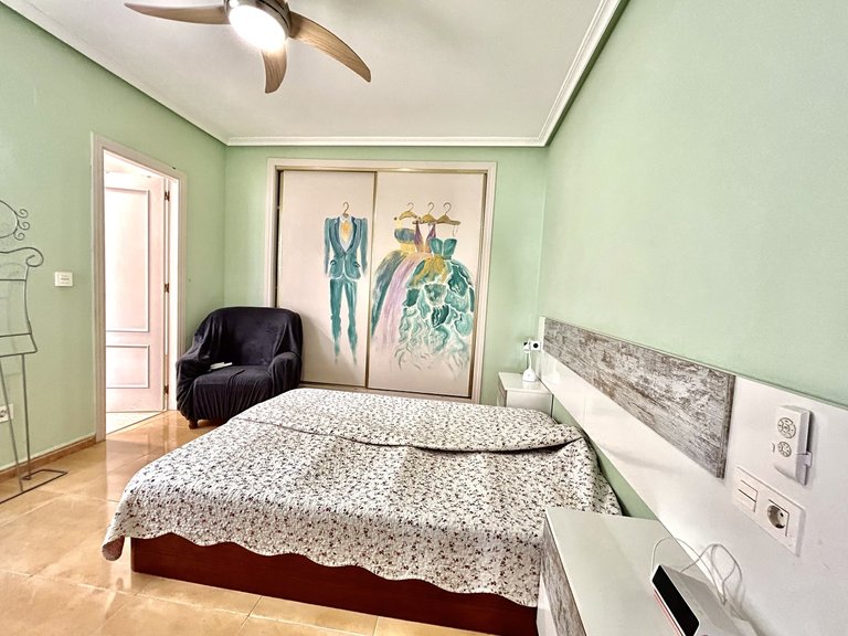 Apartment for Sale in Torrevieja, Alicante 12