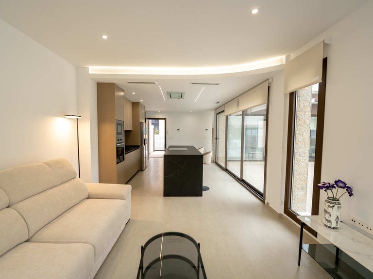 Town House for Sale in Heredades, Alicante 4
