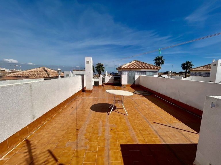 Apartment for Sale in Los Altos, Alicante 11