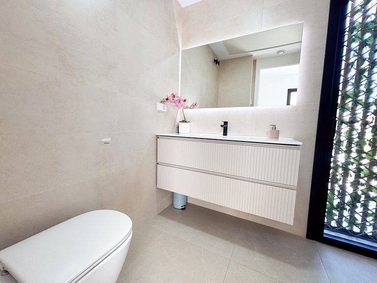 Villa for Sale in Cabo Roig, Alicante 34