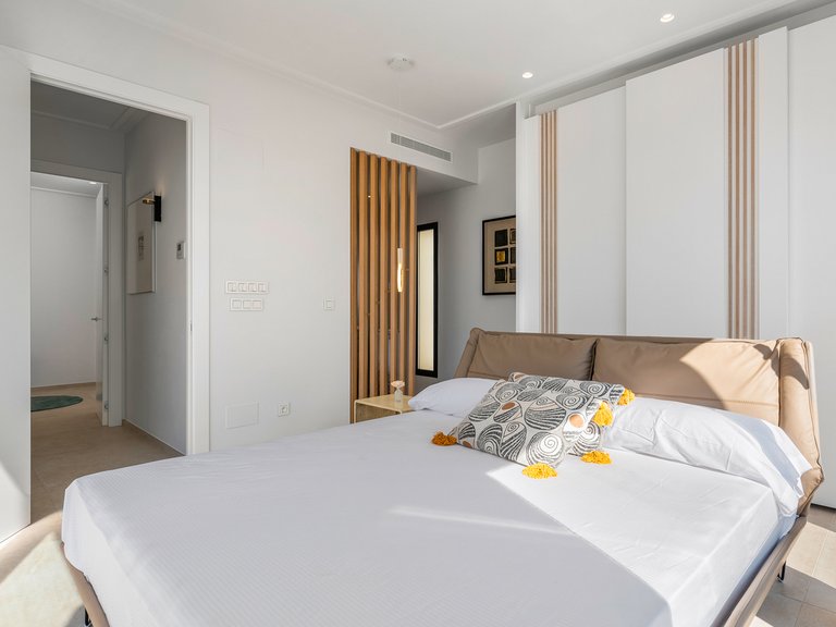Villa for Sale in Cabo Roig, Alicante 17