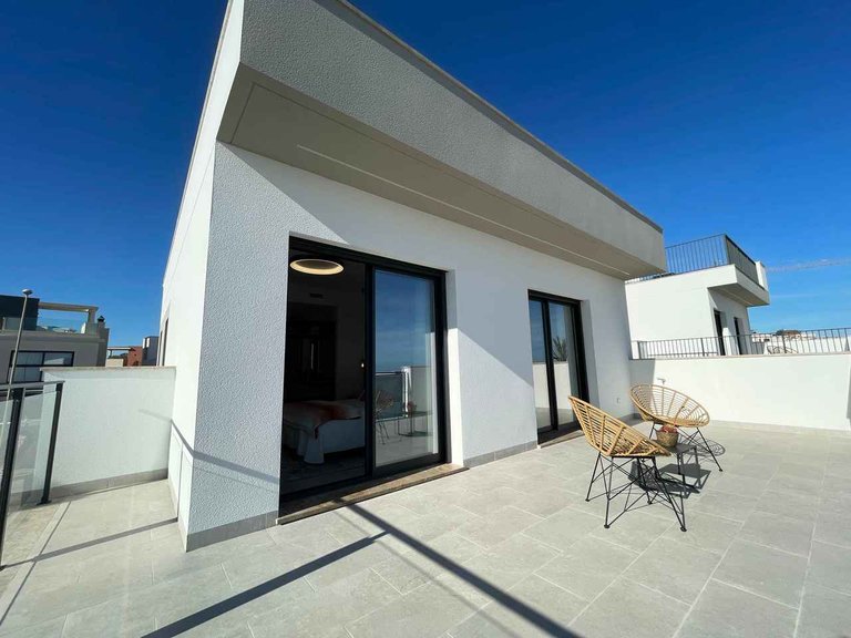 Villa for Sale in San Miguel, Alicante 38