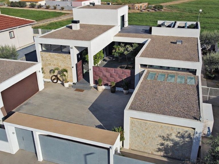 Villa for Sale in Los Alcazares, Murcia 1