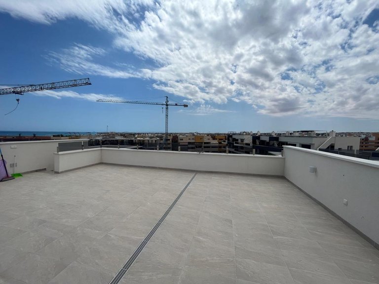 Penthouse for Sale in Torrevieja, Alicante 21