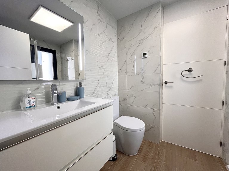 Apartment for Sale in Los Dolses, Alicante 17