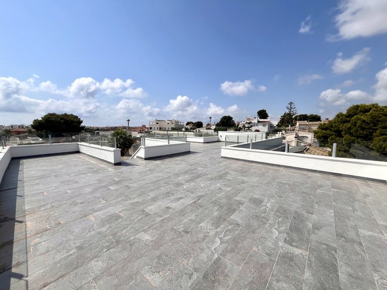 Villa for Sale in Torrevieja, Alicante 29