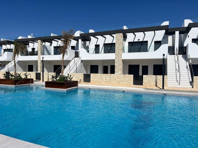 Penthouse for Sale in Punta Prima, Alicante 20
