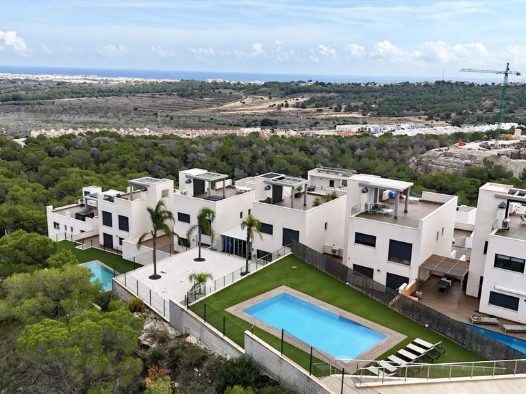 Apartment for Sale in San Miguel De Salinas, Alicante 1
