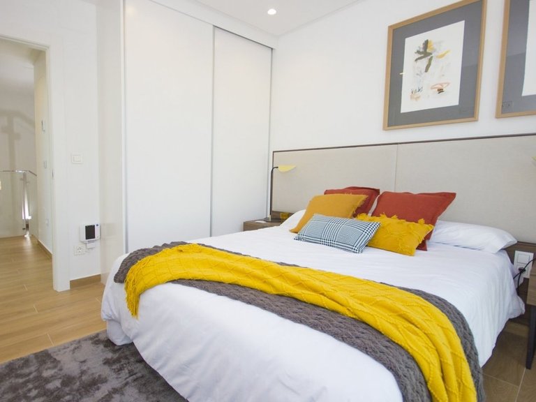 Villa for Sale in Dona Pepa, Alicante 16