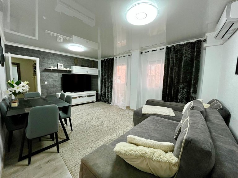 Apartment for Sale in Torrevieja, Alicante 2