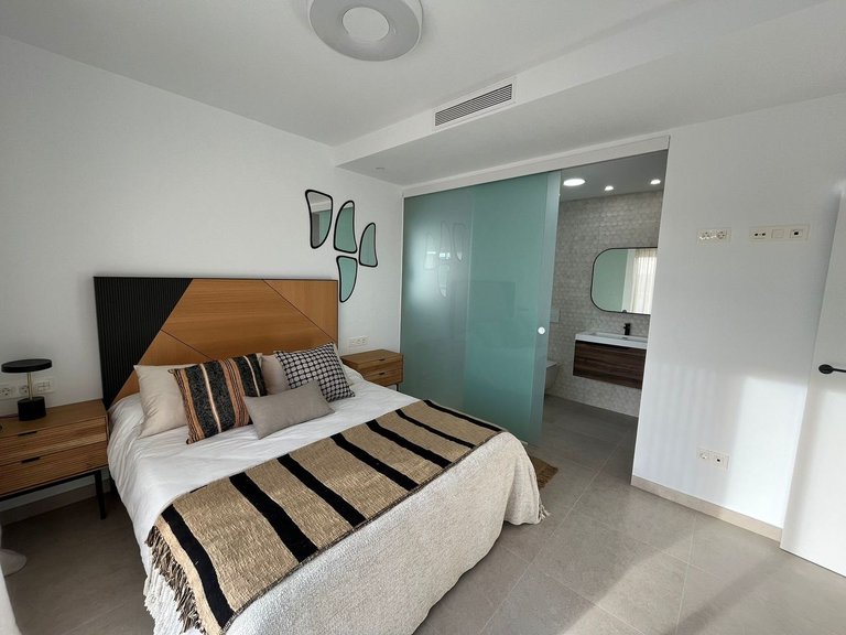 Villa for Sale in Pilar De La Horadada, Alicante 14