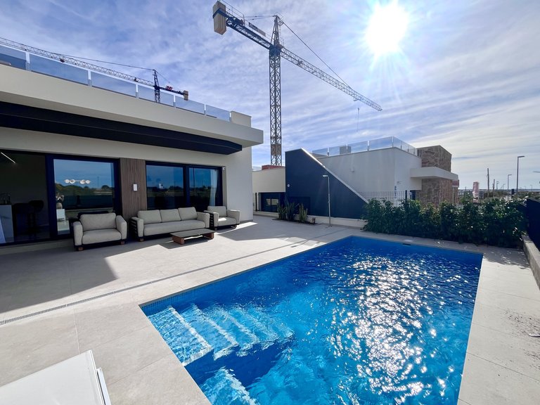Villa for Sale in Cuidad Quesada, Alicante 20