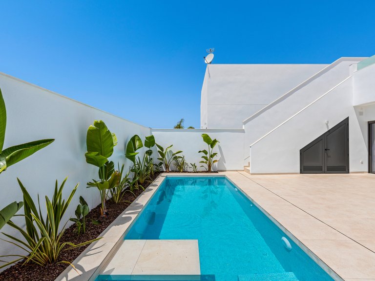 Villa for Sale in Los Alcazares, Murcia 2