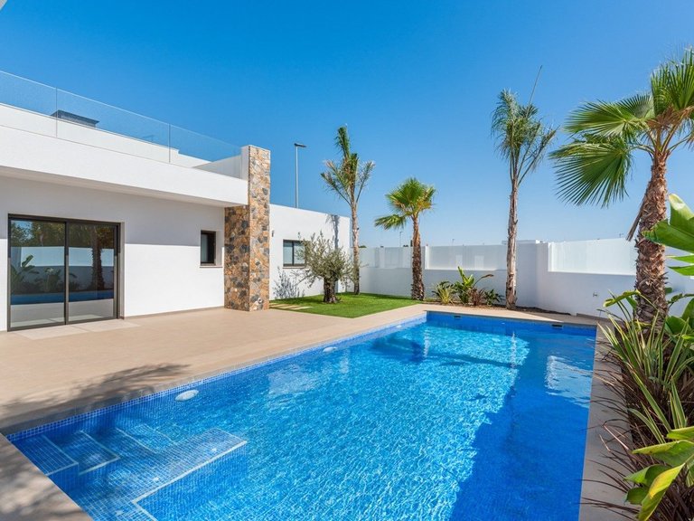 Villa for Sale in Santiago De La Ribera, Murcia 2