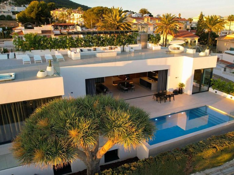 Villa for Sale in Alfaz Del Pi, Alicante 6