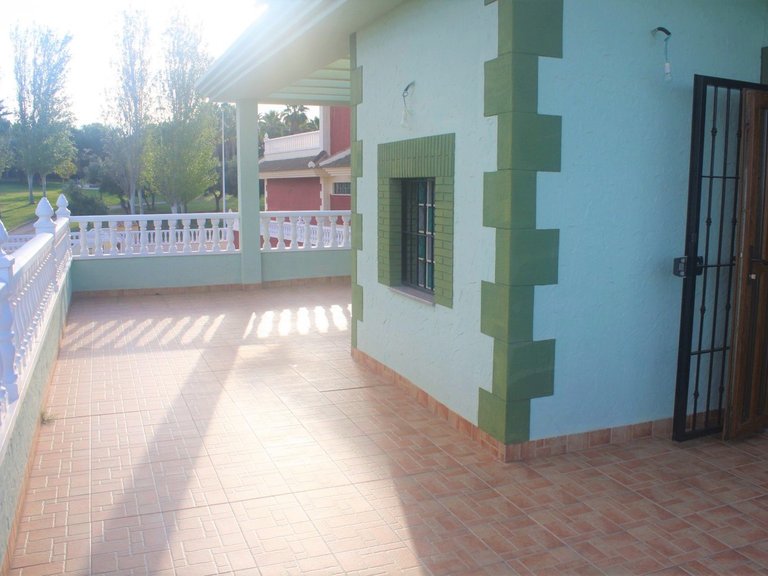 Villa for Sale in Los Altos, Alicante 1